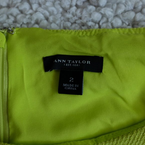 Ann Taylor Lime Green Sleeveless Pleated Dress - Picture 4 of 6